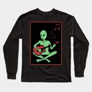alien playing guitar Long Sleeve T-Shirt